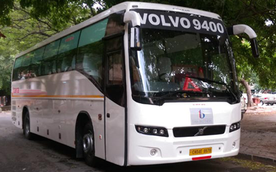 Volvo 9400 Luxury Coach 44 Seater